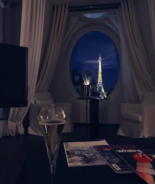 Căn phòng nơi Ngọc Trinh chụp ảnh ngưng đọng thời gian: góc view đẹp nhất nhì Paris, phải đặt trước cả tháng - Ảnh 7.
