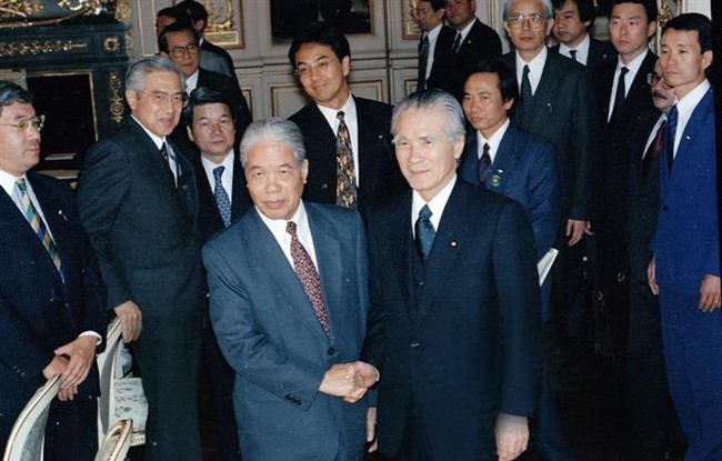 Những hoạt động nổi bật của nguyên Tổng Bí thư Đỗ Mười - Ảnh 13. Những hoạt động nổi bật của nguyên Tổng Bí thư Đỗ Mười - Ảnh 13.