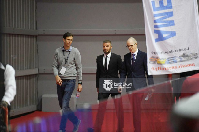 HOT: David Beckham vừa có mặt tại sự kiện ra mắt ô tô VINFAST ở Paris! - Ảnh 4.