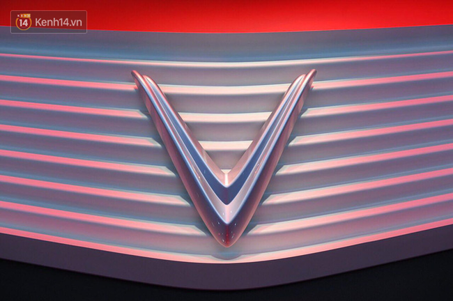 Lộ diện hình ảnh gian hàng và sân khấu khủng với màn hình LED 6K của VinFast tại Paris Motor Show 2018 - Ảnh 6.