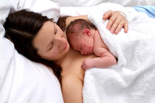 8 nguyên tắc sức khỏe mọi bà mẹ nên tuân thủ từ lúc mang thai để nuôi con luôn khỏe mạnh - Ảnh 3.