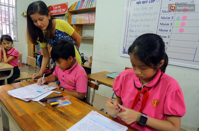 Gặp 18 cô giáo Quảng Trị viết chữ đẹp như vẽ tranh vừa gây sốt MXH: Học sinh trong trường chữ cũng siêu đẹp - Ảnh 11.