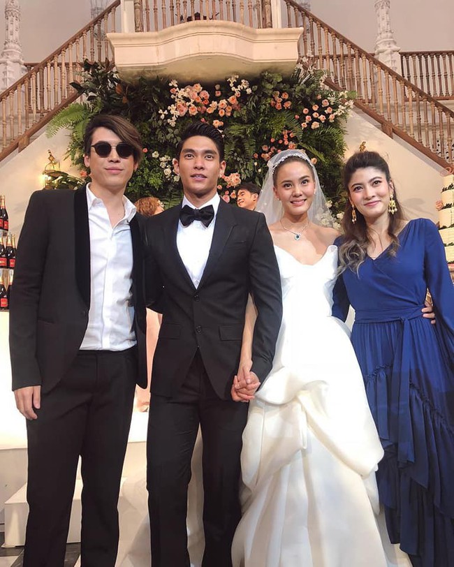 Choáng ngợp hôn lễ mỹ nhân thị phi nhất Thái Lan và chồng kém 10 tuổi, nhưng hoành tráng nhất là dàn siêu sao đến dự - Ảnh 14.