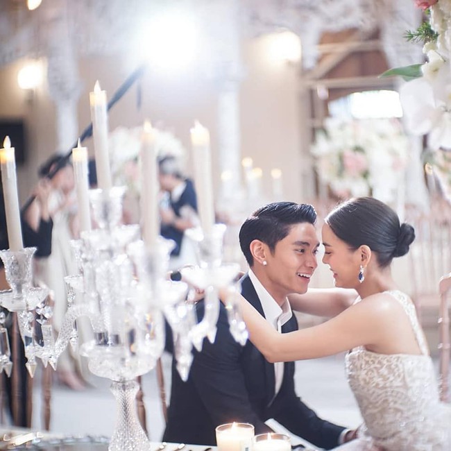 Choáng ngợp hôn lễ mỹ nhân thị phi nhất Thái Lan và chồng kém 10 tuổi, nhưng hoành tráng nhất là dàn siêu sao đến dự - Ảnh 5.
