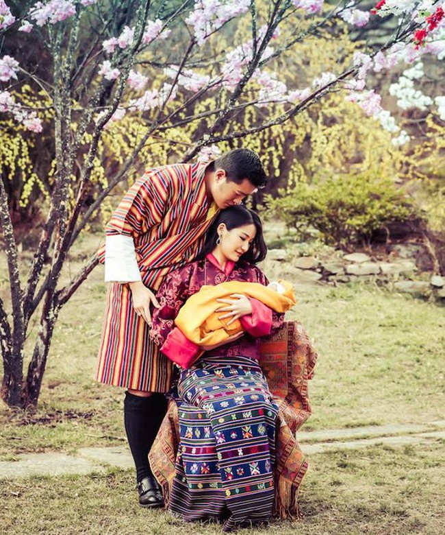 Sự thật th&uacute; vị về những đứa trẻ thuộc d&ograve;ng d&otilde;i Ho&agrave;ng gia - Ảnh 2.