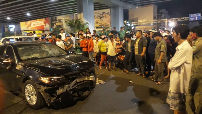 TP.HCM: Nữ tài xế gây tai nạn kinh hoàng ở Hàng Xanh, tông gần 10 xe máy, người bị thương nằm la liệt  - Ảnh 4.