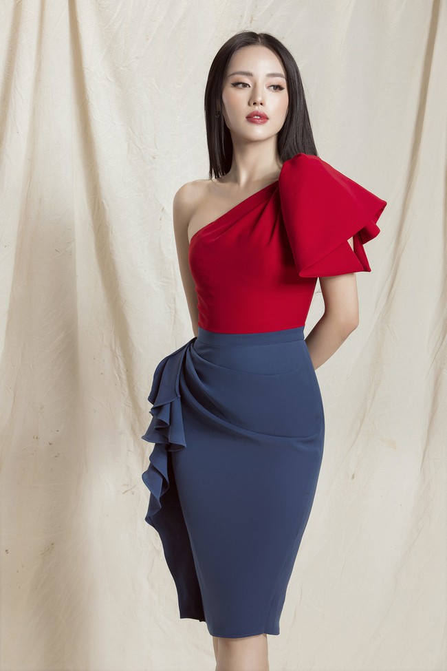 Khánh Linh The Face lại khoe váy áo sang chảnh sau khi được lên tạp chí nước ngoài vì mặc đẹp - Ảnh 5. Khánh Linh The Face lại khoe váy áo sang chảnh sau khi được lên tạp chí nước ngoài vì mặc đẹp - Ảnh 5.