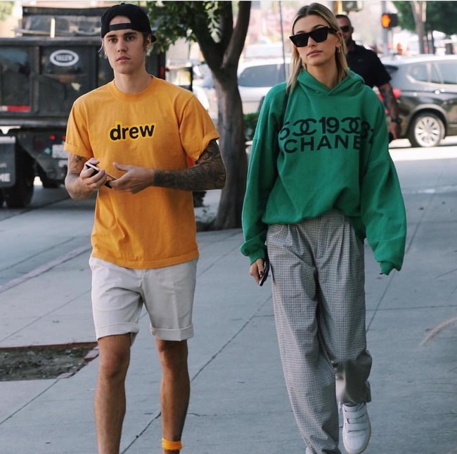 Quên Justin Bieber đầu bù tóc rối đi, chàng trai năm ấy của chúng ta đã cạo râu sạch đẹp rồi này - Ảnh 6. Quên Justin Bieber đầu bù tóc rối đi, chàng trai năm ấy của chúng ta đã cạo râu sạch đẹp rồi này - Ảnh 6.