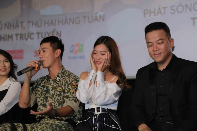 Song Luân bất ngờ tiết lộ: Đóng Hậu duệ mặt trời bản Việt xong, đi ngủ cũng mơ thấy Khả Ngân - Ảnh 4. Song Luân bất ngờ tiết lộ: Đóng Hậu duệ mặt trời bản Việt xong, đi ngủ cũng mơ thấy Khả Ngân - Ảnh 4.