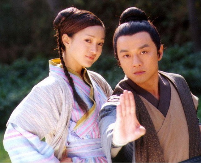 Tiên đồng ngọc nữ bước ra từ truyện Kim Dung: Đẹp đôi đến độ ai cũng mong “phim giả tình thật”, có cặp nên duyên chồng vợ ngoài đời thực - Ảnh 10.