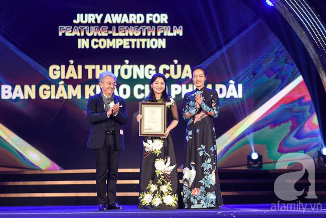 Ngọc nữ thế hệ mới Phương Anh Đào thắng lớn tại LHP quốc tế Hà Nội 2018 nhờ Nhắm mắt thấy mùa hè - Ảnh 8.