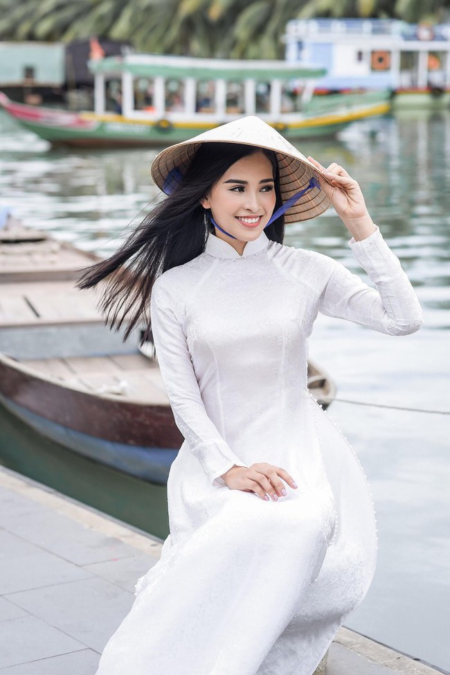 5 Hoa hậu Việt Nam đăng quang năm 18 tuổi: Người số đỏ như Tiểu Vy, kẻ xui xẻo như Kỳ Duyên - Ảnh 12.