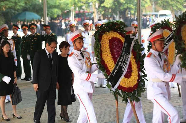 Lễ viếng nguyên Tổng Bí thư Đỗ Mười - Ảnh 37. Lễ viếng nguyên Tổng Bí thư Đỗ Mười - Ảnh 37.