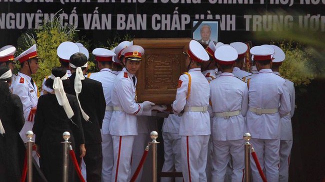 Cố Tổng bí thư Đỗ Mười trở về với đất mẹ quê hương - Ảnh 15. Cố Tổng bí thư Đỗ Mười trở về với đất mẹ quê hương - Ảnh 15.