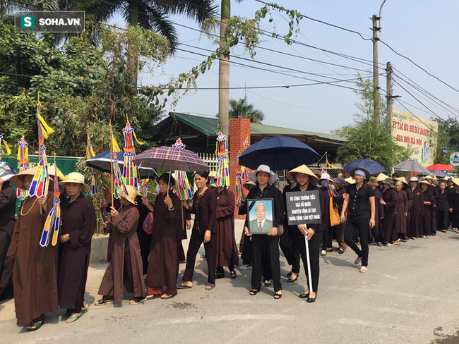 Cố Tổng bí thư Đỗ Mười trở về với đất mẹ quê hương - Ảnh 18. Cố Tổng bí thư Đỗ Mười trở về với đất mẹ quê hương - Ảnh 18.
