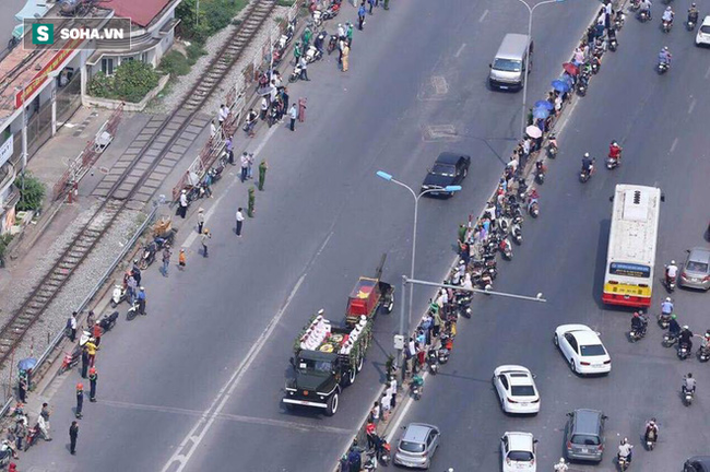 Cố Tổng bí thư Đỗ Mười trở về với đất mẹ quê hương - Ảnh 20. Cố Tổng bí thư Đỗ Mười trở về với đất mẹ quê hương - Ảnh 20.