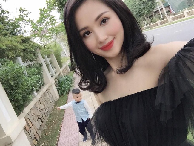 Con trai nhỏ vừa tròn tuổi, cựu hot girl Tâm Tít lại úp mở chuyện đang thai nghén em bé thứ ba? - Ảnh 1.