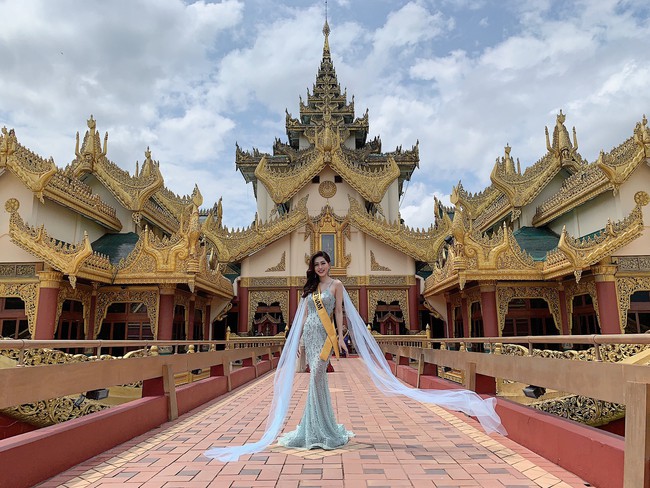 Fan Việt tự hào dần đi nhé: Á hậu Phương Nga xinh nổi bật giữa rừng nhan sắc của Miss Grand International 2018 - Ảnh 16.