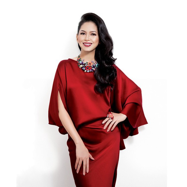 Cuộc sống nhung lụa sang chảnh của 2 người đẹp cùng tên Thủy Tiên luôn khiến người khác ngưỡng mộ - Ảnh 1. Cuộc sống nhung lụa sang chảnh của 2 người đẹp cùng tên Thủy Tiên luôn khiến người khác ngưỡng mộ - Ảnh 1.