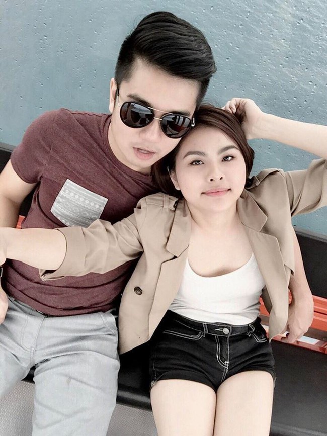 Cưới nhau 4 năm nhưng Vân Trang vẫn giữ lại món quà đặc biệt nhất của ông xã đại gia - Ảnh 3. Cưới nhau 4 năm nhưng Vân Trang vẫn giữ lại món quà đặc biệt nhất của ông xã đại gia - Ảnh 3.