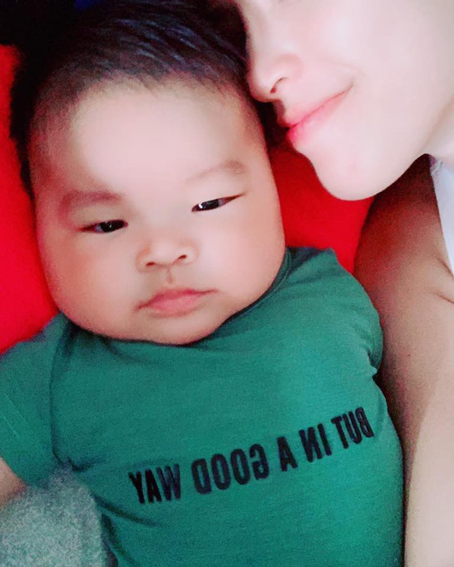Vừa sinh con được 3 tháng, Hải Băng chấp nhận đối mặt rủi ro cao khi tiếp tục mang thai - Ảnh 3. Vừa sinh con được 3 tháng, Hải Băng chấp nhận đối mặt rủi ro cao khi tiếp tục mang thai - Ảnh 3.