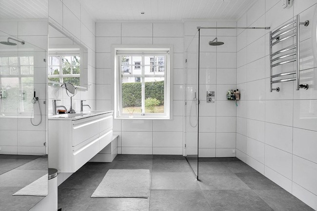 Cứ nhẹ nhàng, đơn giản như những căn phòng tắm Scandinavian cũng đủ khiến biết bao người phải say đắm - Ảnh 8.