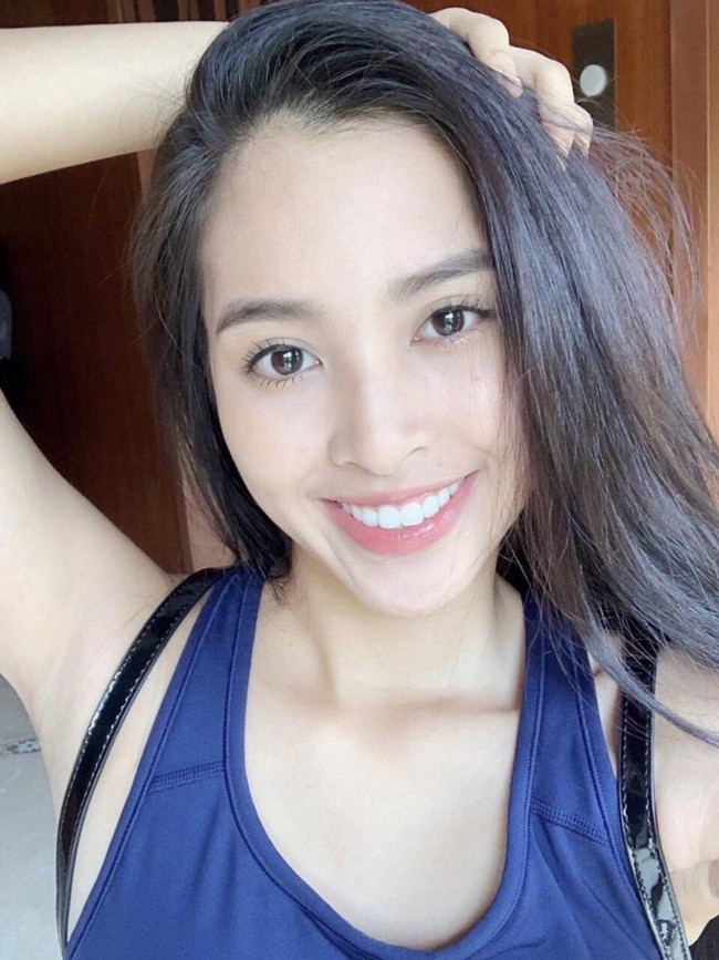 Vừa hoàn thành xong phần thi Đối đầu, Tiểu Vy liệu có suất trong Top 30 Miss World 2018? - Ảnh 4. Vừa hoàn thành xong phần thi Đối đầu, Tiểu Vy liệu có suất trong Top 30 Miss World 2018? - Ảnh 4.