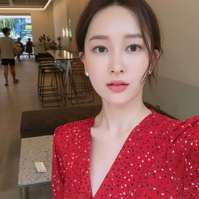 Chăm làm đẹp mà lại không biết đến loại mỹ phẩm “lai tạp” đem đến hiệu quả gấp đôi này thì quá phí! - Ảnh 1. Chăm làm đẹp mà lại không biết đến loại mỹ phẩm “lai tạp” đem đến hiệu quả gấp đôi này thì quá phí! - Ảnh 1.