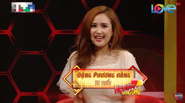 Út Minh Gạo Nếp Gạo Tẻ kể chuyện làm dâu 1 năm rưỡi không biết nấu ăn, hay giành xem TV với ba chồng - Ảnh 2. Út Minh Gạo Nếp Gạo Tẻ kể chuyện làm dâu 1 năm rưỡi không biết nấu ăn, hay giành xem TV với ba chồng - Ảnh 2.