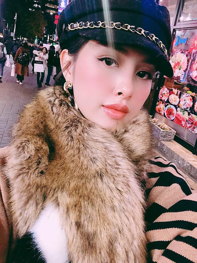 Chị dâu Bảo Thy xinh đẹp, tình tứ bên chồng khi trốn con sang Hàn tận hưởng mùa đông lãng mạn - Ảnh 3. Chị dâu Bảo Thy xinh đẹp, tình tứ bên chồng khi trốn con sang Hàn tận hưởng mùa đông lãng mạn - Ảnh 3.