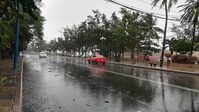 Khẩn cấp: Bão Usagi sắp đổ bộ Vũng Tàu, TP.HCM mưa lớn, nguy cơ lũ quét và sạt lở nhiều tỉnh - Ảnh 5.
