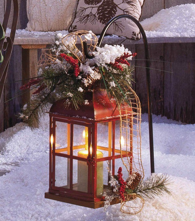 Bật mí món đồ trang trí Noel mới toanh mang tên đèn lồng: Đa dạng phong cách giúp ngôi nhà đẹp lung linh - Ảnh 2.