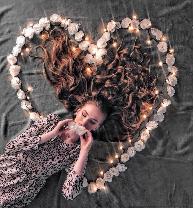 Đăng ảnh toàn tóc là tóc, Công chúa tóc mây người Hà Lan vẫn nổi tiếng ầm ầm trên Instagram - Ảnh 10.