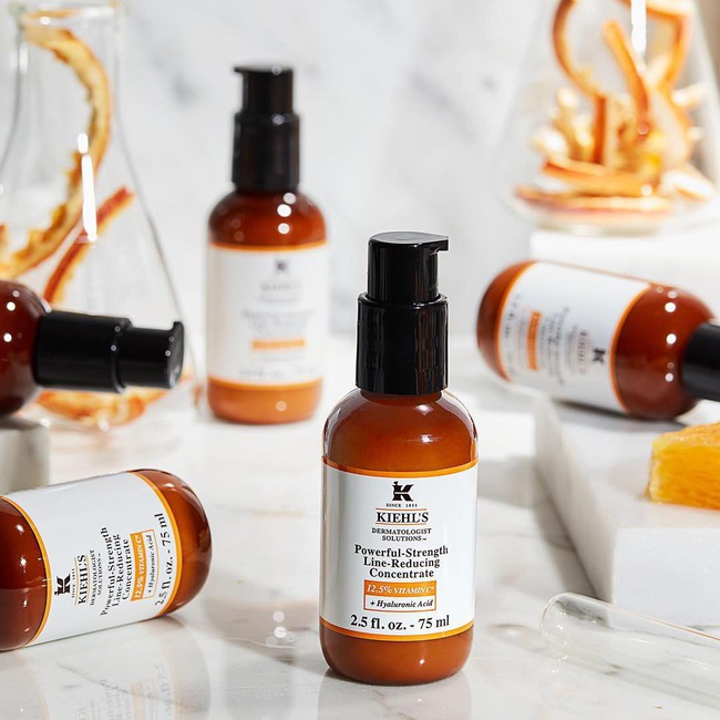 Nếp nhăn hay mọi dấu hiệu tuổi tác khác cũng phải “chào thua” trước 5 lọ serum chống lão hóa này - Ảnh 3. Nếp nhăn hay mọi dấu hiệu tuổi tác khác cũng phải “chào thua” trước 5 lọ serum chống lão hóa này - Ảnh 3.