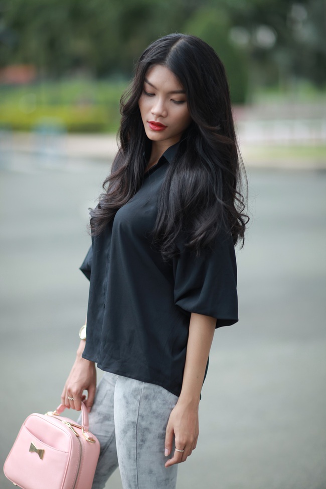 Khoe nét xuân thì rực rỡ, Thanh Tú khẳng định: Tôi kiếm tiền lo cho gia đình nhưng không đánh đổi! - Ảnh 2. Khoe nét xuân thì rực rỡ, Thanh Tú khẳng định: Tôi kiếm tiền lo cho gia đình nhưng không đánh đổi! - Ảnh 2.