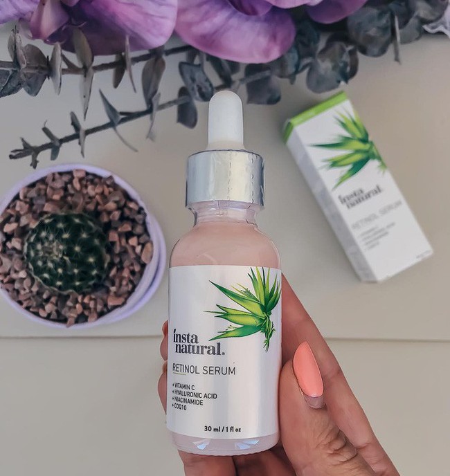 Nếp nhăn hay mọi dấu hiệu tuổi tác khác cũng phải “chào thua” trước 5 lọ serum chống lão hóa này - Ảnh 2. Nếp nhăn hay mọi dấu hiệu tuổi tác khác cũng phải “chào thua” trước 5 lọ serum chống lão hóa này - Ảnh 2.