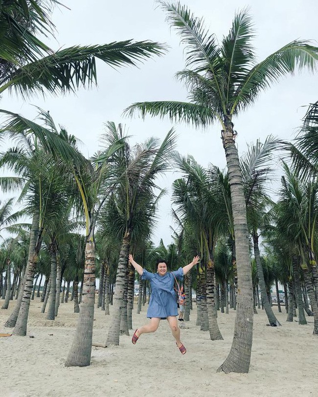 Sau 2 lần phẫu thuật cắt mỡ, nhan sắc hiện tại của Hot girl trăm cân thế nào? - Ảnh 8. Sau 2 lần phẫu thuật cắt mỡ, nhan sắc hiện tại của Hot girl trăm cân thế nào? - Ảnh 8.
