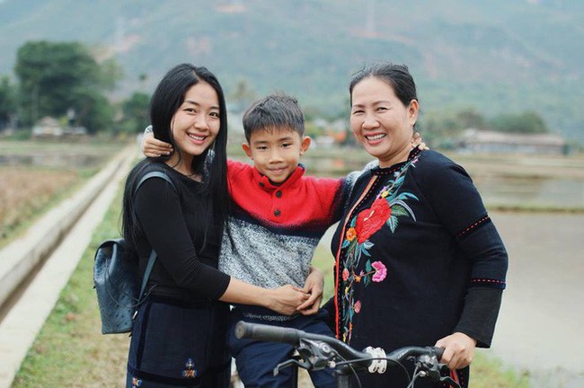 Mẹ đơn thân Đoàn Thu Thủy lại gây bão MXH: Con thiên tài hay đần độn phụ thuộc vào cách đối xử của cha mẹ - Ảnh 8.