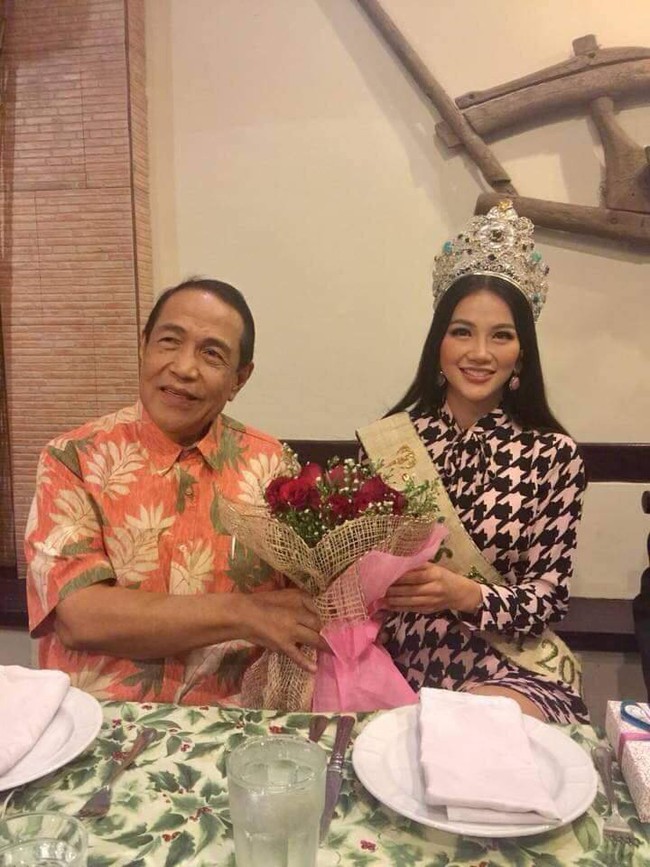 Hoa hậu Trái đất Nguyễn Phương Khánh chia sẻ niềm vinh dự khi đến thăm Đại sứ quán Việt Nam tại Philippines - Ảnh 4.