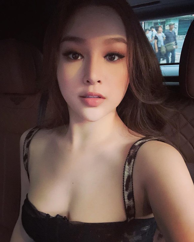 5 hot mom đình đám dù đẻ nhiều con vẫn son trẻ quyến rũ, vợ đại gia kim cương cũng lọt danh sách này - Ảnh 20. 5 hot mom đình đám dù đẻ nhiều con vẫn son trẻ quyến rũ, vợ đại gia kim cương cũng lọt danh sách này - Ảnh 20.