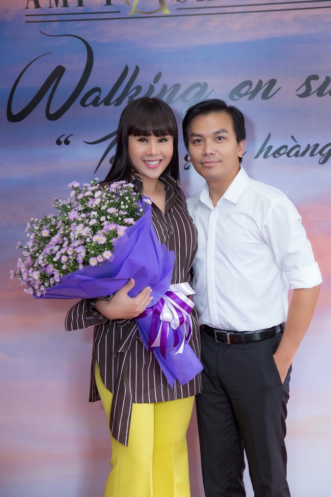 Tường Linh xuất hiện xinh đẹp sau khi xác nhận thi Hoa hậu Bản sắc Việt toàn cầu - Ảnh 4.