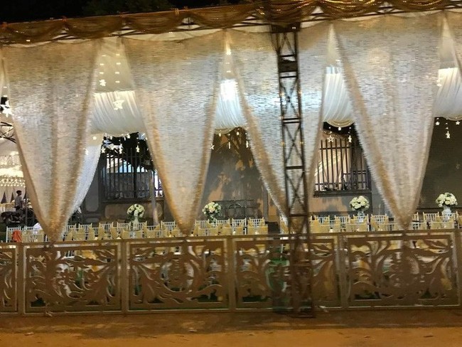 Xôn xao rạp cưới khủng được trang hoàng lộng lẫy trị giá hơn 800 triệu, dùng 100% hoa tươi ở Vĩnh Phúc - Ảnh 3.