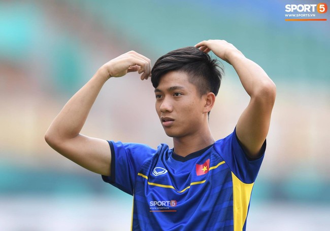 Tất tần tật về Văn Đức - người hùng thầm lặng của Việt Nam trong trận chung kết lượt đi AFF Cup 2018 - Ảnh 8.