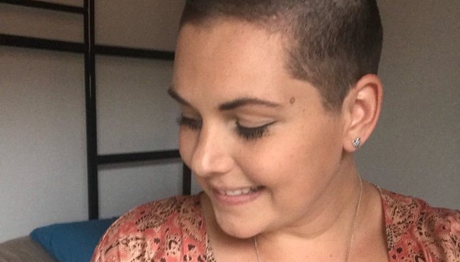 28 tuổi đã phải đối mặt với ung thư vú nhưng cô gái này đã làm một điều tuyệt vời cho tương lai - Ảnh 2.
