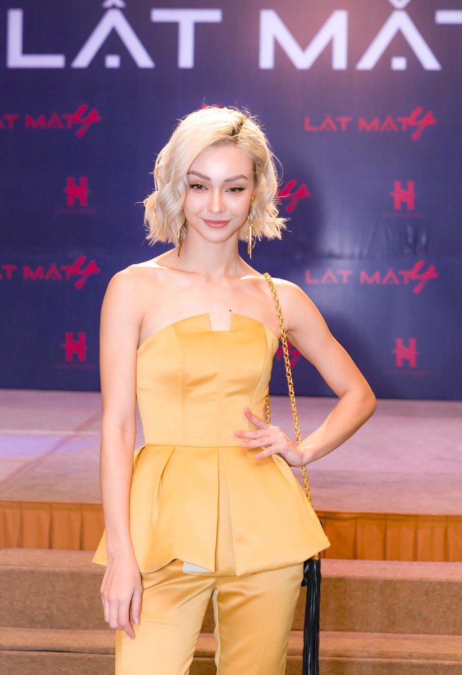 Minh Hà khoe vóc dáng gái 4 con nuột nà, ủng hộ Lý Hải đầu tư 17 tỷ làm phim - Ảnh 8. Minh Hà khoe vóc dáng gái 4 con nuột nà, ủng hộ Lý Hải đầu tư 17 tỷ làm phim - Ảnh 8.