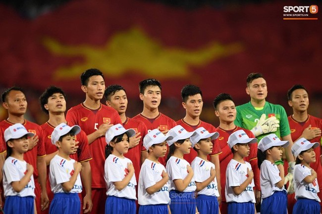 Trước trận chung kết, người hâm mộ bồi hồi nhìn lại khoảnh khắc Việt Nam vô địch AFF Cup năm 2008 - Ảnh 7.