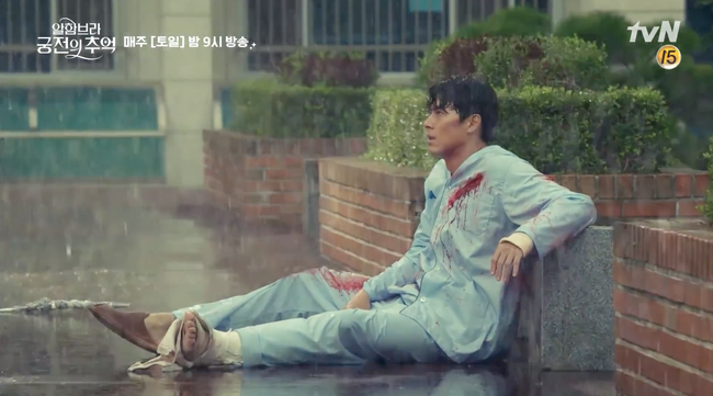 Sau khi rơi từ 1 tòa nhà, Hyun Bin tiếp tục bị truy sát - Ảnh 9. Sau khi rơi từ 1 tòa nhà, Hyun Bin tiếp tục bị truy sát - Ảnh 9.