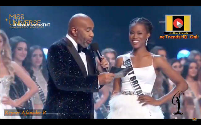 Trực tiếp: Cùng Top 15 bước vào vòng phỏng vấn ngắn với MC, HHen Niê cố gắng nói tiếng Anh dù ấp úng - Ảnh 13.