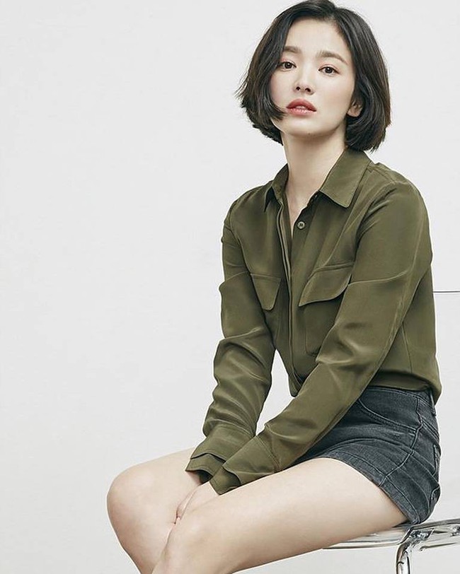 Từng má phính dễ thương, Song Hye Kyo giảm cân lại gợi cảm, sexy đến thế này  - Ảnh 4.