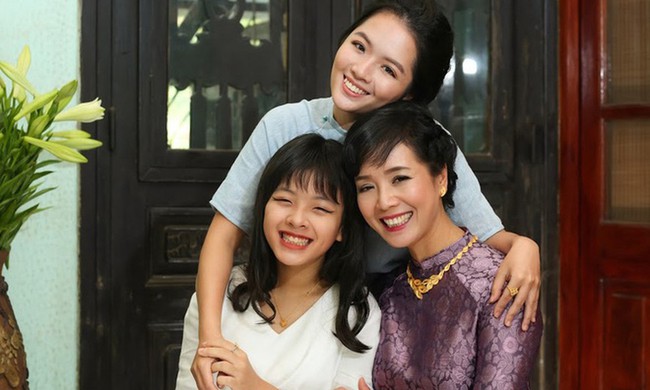 Con gái lớn lấy chồng, Chiều Xuân nói về với con về mẹ chồng thế này - Ảnh 1. Con gái lớn lấy chồng, Chiều Xuân nói về với con về mẹ chồng thế này - Ảnh 1.